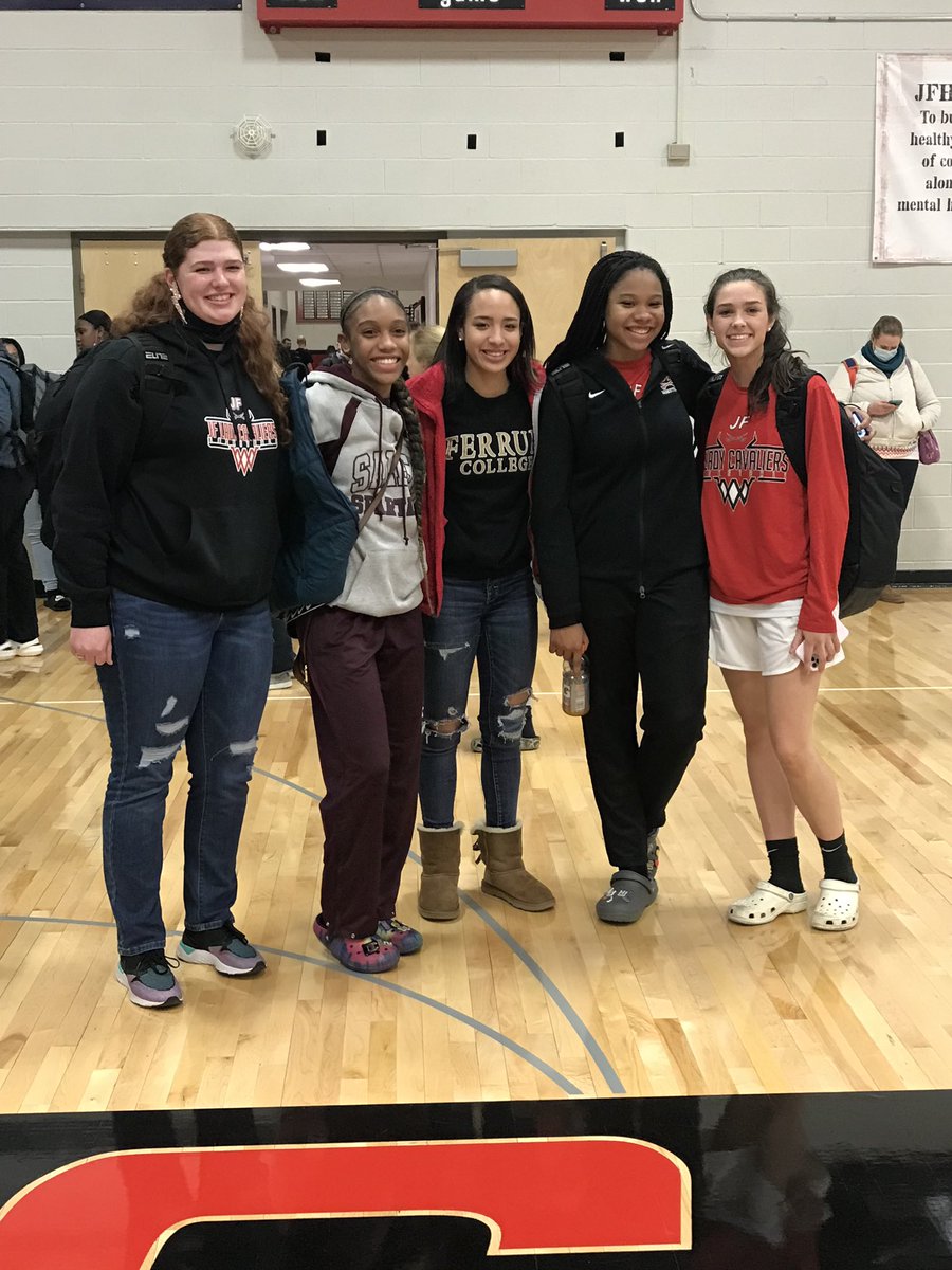 CvaGirls's tweet photo. Proud of @myla_green2023 for starting the season off right! She poured in 17 points vs JF and 20 vs GW! She has improved so much since her freshman year! Her hard work is paying off!!! https://t.co/5bLdaRw2fz