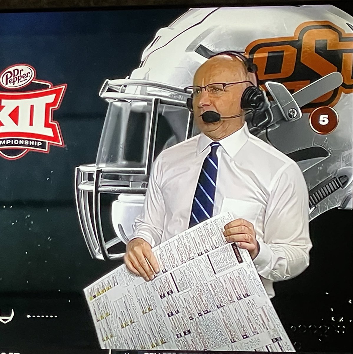 barstoolsports's tweet image. Me holding the Cheesecake Factory menu