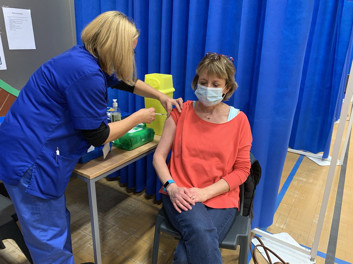 Fiona_Kinghorn's tweet photo. I want to thank the whole #CovidVaccine team, Holm View Leisure Centre for your professionalism, efficiency, personal touch &amp; kindness. Very proud as I observed you working tonight &amp; had my booster 🙏 Thanks v much @JenThom43826794 for my jab &amp; Tracey Holder for your leadership. https://t.co/RhgEMKHX92