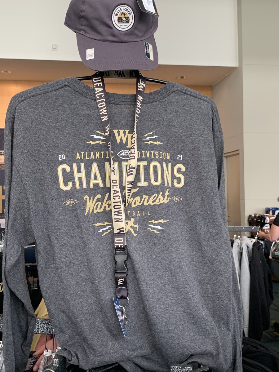 DeaconStyle's tweet photo. THE DEACON SHOP IS OPEN‼️

Come see us at the Charlotte Convention Center outside of the Richardson Ballroom.

#GoDeacs🎩 https://t.co/dGjb2y2fbO