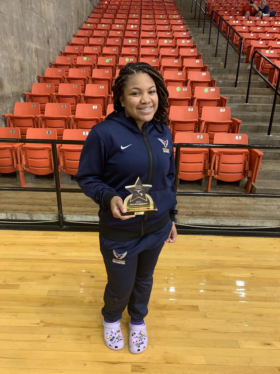 jourdanjones24's tweet photo. Went 2-2 in the #CowtownClassic &amp; got All Tourney Team ! Back to work on Monday 💛. @coach_jones13 @COACHTUCKER3 @CoachBernstine @ffa_GirlsBBall https://t.co/AzDGNRpDu1