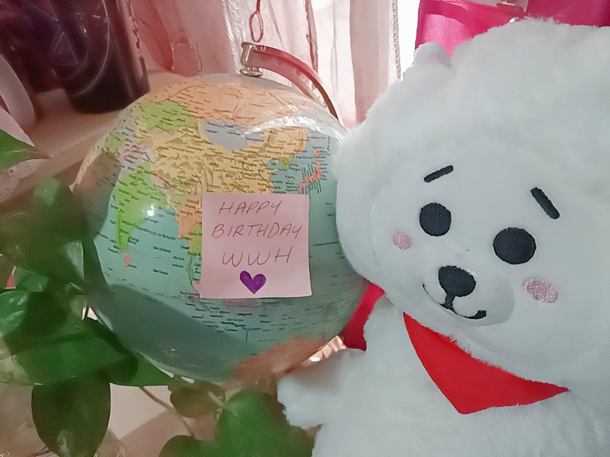 ciprezty's tweet photo. #HappyBirthdayJin 🐟💜
#WWH #RJ
#진생일ᄎᄏ@BTS_twt https://t.co/Ch6QPoYi4H
