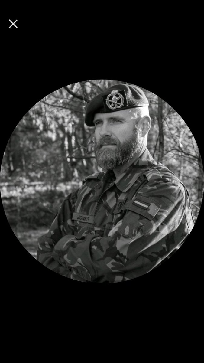 ESteenhoven's tweet photo. @LiekeMuller Klopt! En nu wij het erover hebben:
defensie/ de landmacht heeft zulke
➖onvermoeibare
➖bevlogen
➖inspirerende
➖(& angstaanjagende 😅)
➖geweldige
trainers. Zelden zoveel geleerd in zo’n korte tijd: hulde aan @landmacht #OTCo Koninklijke Militaire School https://t.co/AwfVACLk4g