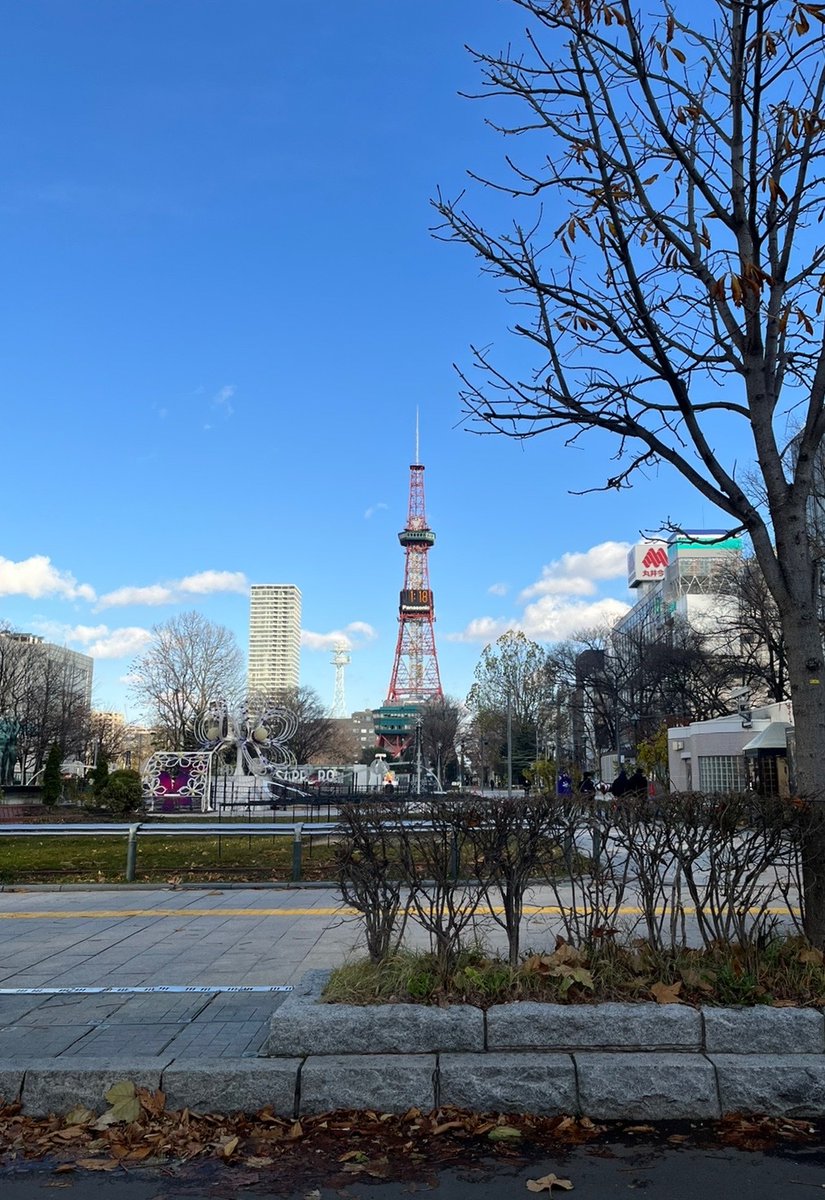 おはようございます☀ 日曜日の朝 まだ外は暗いですが 早起きしてしまいました‼️ 皆さんどうぞ良い一日を お過ごしくださいね😃🎶