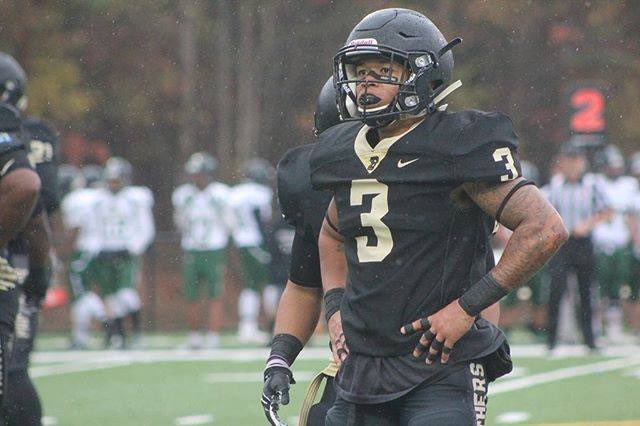 NickHen38407651's tweet photo. All Glory to God! I’m truly blessed to say that I have received my first offer from @FerrumFootball @_CoachEllis @CoachBaileySHS @Scots_Football https://t.co/XwXF1cJiT3