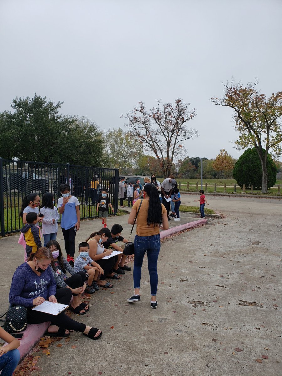 Thanks to Busy Bee Mobile clinic coming out to Montgomery Elementary today.  Our scholars received vaccinations  and Covid 19 shots. Appreciate the community partnership to better our community.