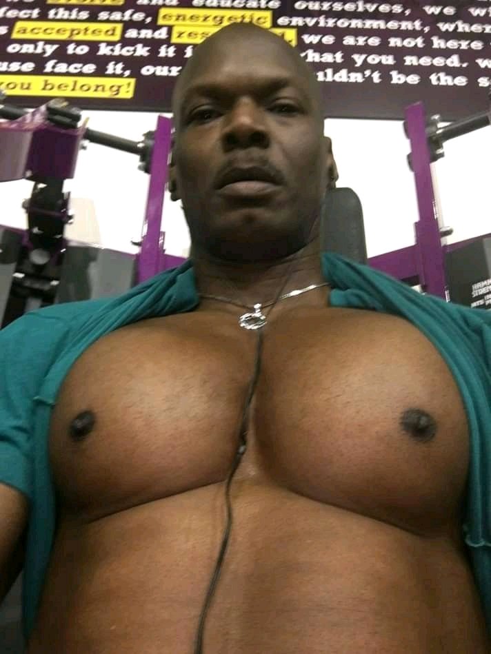 RPecworship's tweet photo. Mature moobsππβ£οΈπ―π
#tetas
#manpecs
#blackmuscle
#africanmuscle https://t.co/A8hsvPTjcp