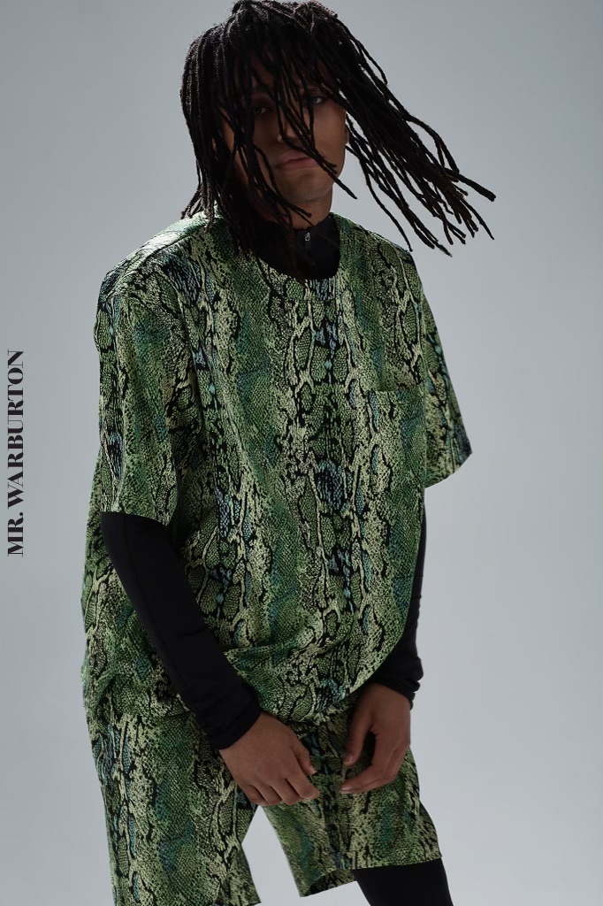 doitlegendary's tweet photo. Our Abstract Animal printed silk pant, shot for @mrwarburtonmag1 

Read more about it on our blog 👇
https://t.co/pMTTITip4D

📸:Rowan Dalay 
Styling: @DerekWarburton
#LegendsOfCreativity #Unisex #Luxury #doitlegendary  #EverydayWear #fashionblogger #fashionstylist https://t.co/bHtbk3X5UB