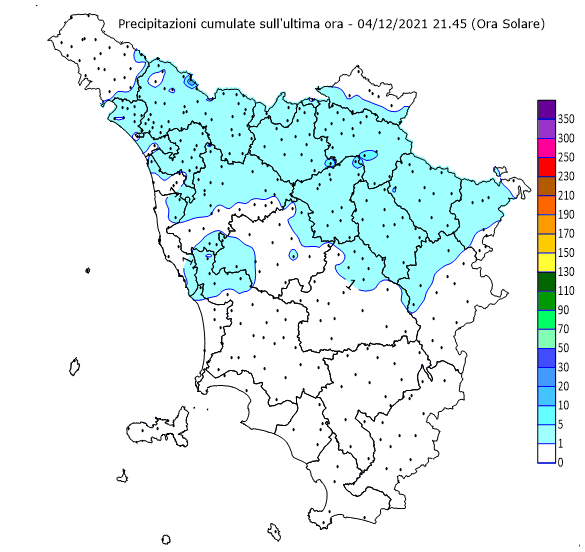 amtoscana's tweet photo. Monitoraggio precipitazioni Toscana - #allertameteoTOS - 04/12/2021 22:00 - CFR Toscana - https://t.co/5aPOs6e8om https://t.co/QsK7UHCHVf