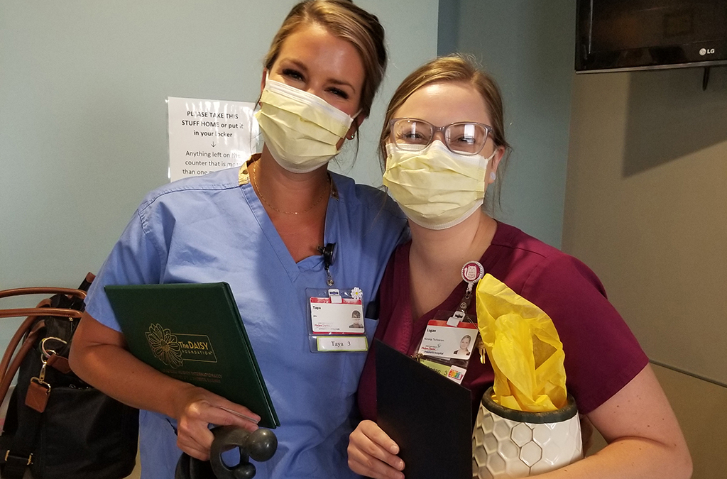 SpectrumHealth's tweet photo. Congratulations to Taya Morren, RN, BSN, and Logan Wright, NT, for recently being named DAISY and BEE award winners for the exceptional care provided to the littlest patients in the NICU at Helen DeVos Children's Hospital. #TeamSpectrumHealth https://t.co/t6G5XaZPk6