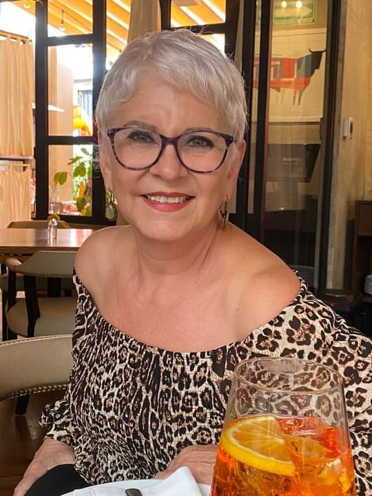 Feliz cumpleaños a la querida maestra Zenaida Romeu. 
#cumpleaños #zenaidaromeu #mujeresdirectoras #orgullocubano #musicoscubanos <a href="/ZenaidaRomeu/">Zenaida Romeu</a>