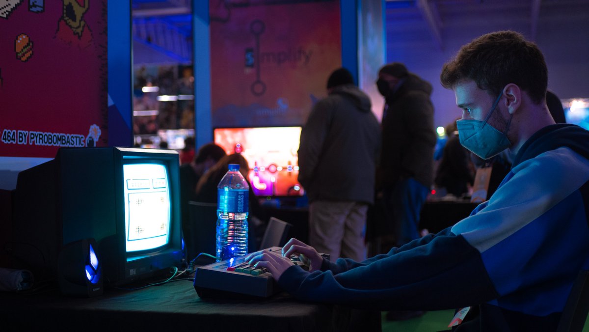 OcachoGames's tweet photo. WHAT A DAY CAPTAIN!😱

Today was totally amazing. We were at the first day of @ultralan_es event☺️

We've met incredible people, and the most important part. We heard your feedback!🥰

Looking forward to starting new proyects❗️

#UAGames #GameDev #IndieDev #UltralanGamingFestival https://t.co/uVkjg0QmHx