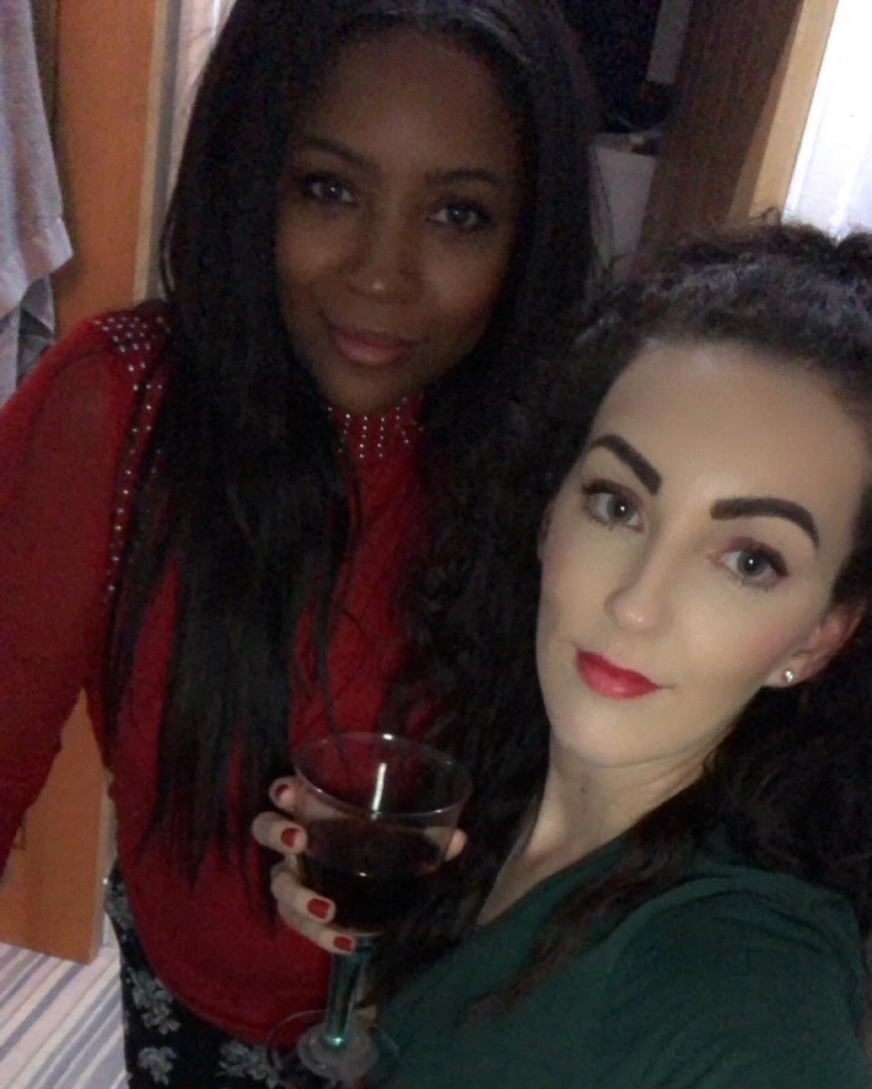 CelenaHoneyz's tweet photo. Having the best night with my home girl @ZoeWhite22 and the kids. Friends for life, bff’s forever. Love you girl❤️ https://t.co/bQaZb1CIOj
