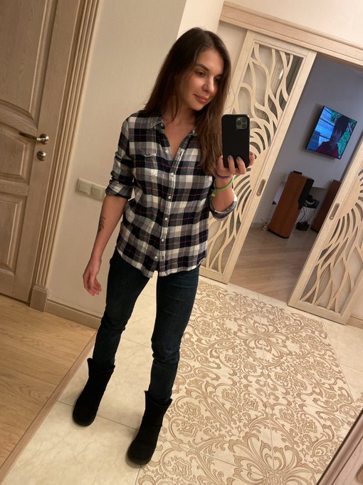 Ready for cozy night with friends🤗 https://t.co/f3daShPhgv<a href="/tag/clip"class="tags"><span>#clip</span></a>