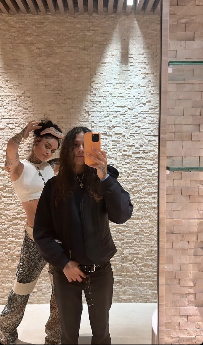 kehlanidiaryy's tweet photo. Kehlani via Instagram Stories https://t.co/nmpZztZBkf