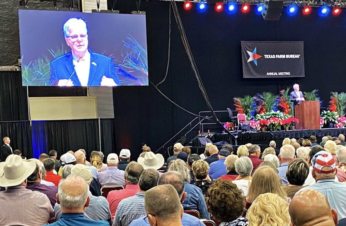 TFB_Charlie's tweet photo. “Rural Texas is the heartbeat of Texas!” - Lt. Gov. @DanPatrick addressing the @TexasFarmBureau 88th Annual Meeting. #txfbmeets https://t.co/BNHmth3CCt