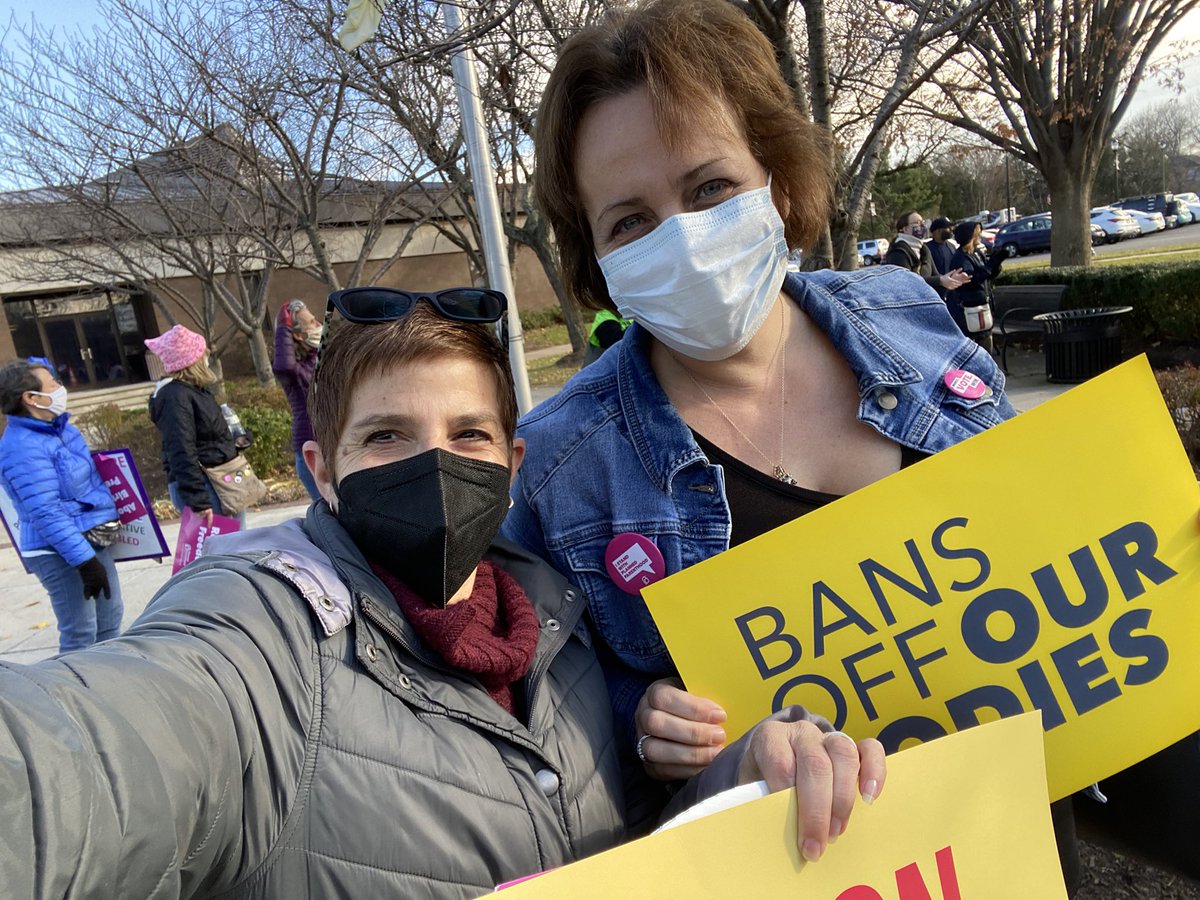 staciberger's tweet photo. It was great to stand w .@PPActionNJ @ACLUNJ @NOWNewJersey &amp; repro justice advocates today in #Piscataway  to urge @NJSenatePres &amp; @SpeakerCoughlin to pass the  #ReproductiveFreedomAct now! #whatdowewant #theRFA #whendowewanit #NOW https://t.co/kTKdnmipKN
