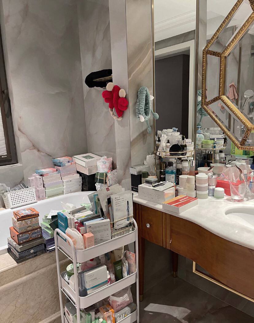 Bathrooms are full of these beauty products.🤣