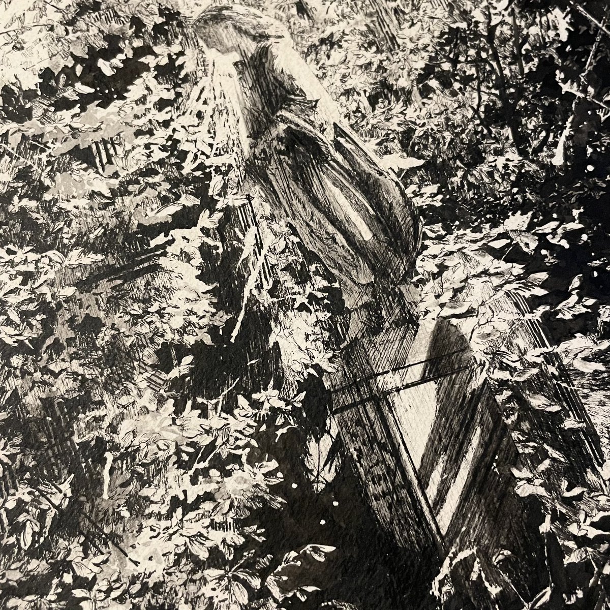 FujikoRose's tweet photo. This is a piece I’ve wanted to draw for a long time, it was a moment in Highgate cemetery that really stayed with me.
This is another of one of the twelve new pieces I’ve made for my solo show next week.
It starts on Tuesday 7th and runs till the 17th at JC gallery, Mayfair. https://t.co/7MvZgYpjKd