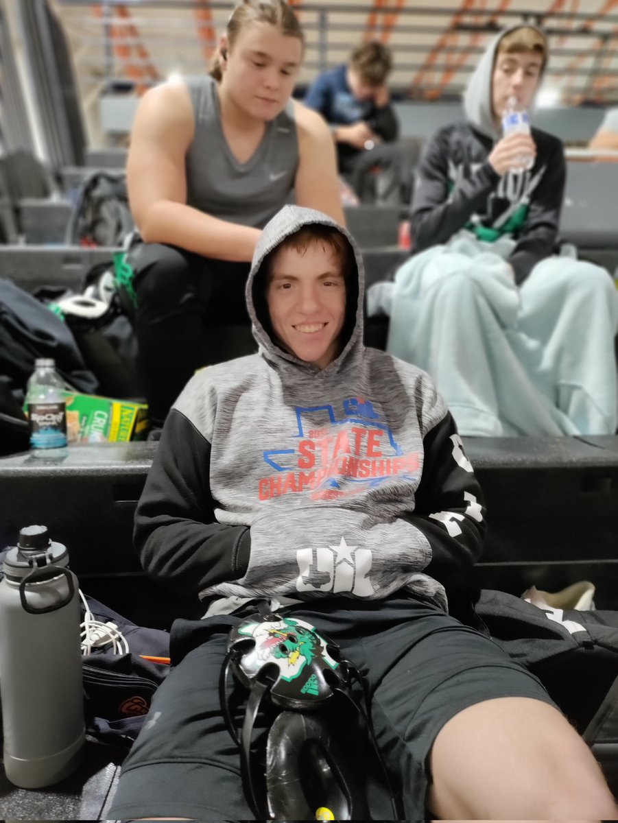 DragonWrestling's tweet photo. UPDATE: #PinItBennett will be wrestling for 🥇 https://t.co/cC7A64F0CN