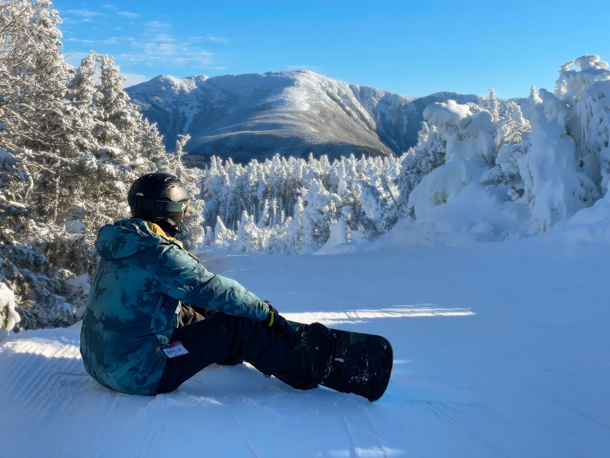 cannonmountain's tweet photo. First Saturday of the season was a beauty. More sun &amp; great snow on tap for Sunday! Visit https://t.co/SGn19hMOIG to reserve your ticket ahead of time for the lowest rates https://t.co/K8DHZ3vaiw