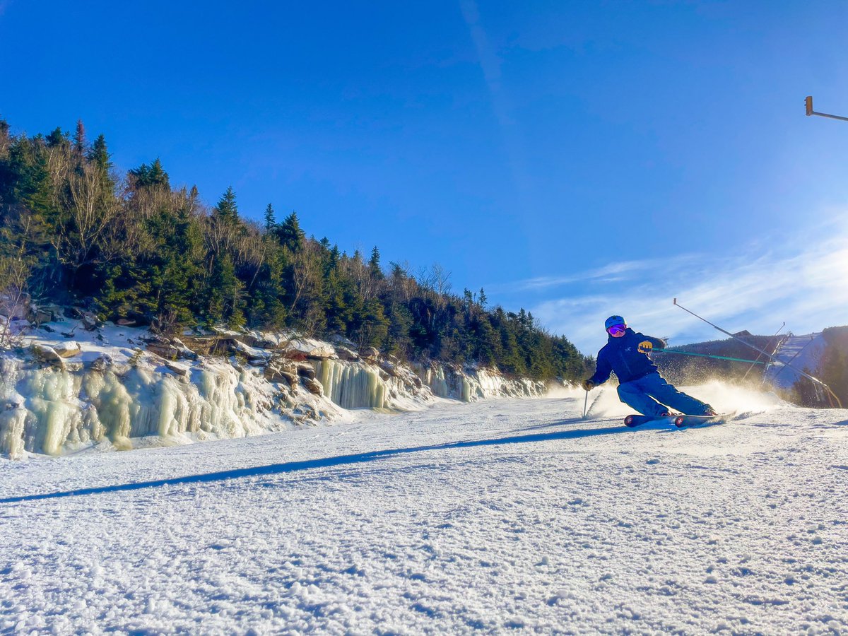 cannonmountain's tweet photo. First Saturday of the season was a beauty. More sun &amp; great snow on tap for Sunday! Visit https://t.co/SGn19hMOIG to reserve your ticket ahead of time for the lowest rates https://t.co/K8DHZ3vaiw