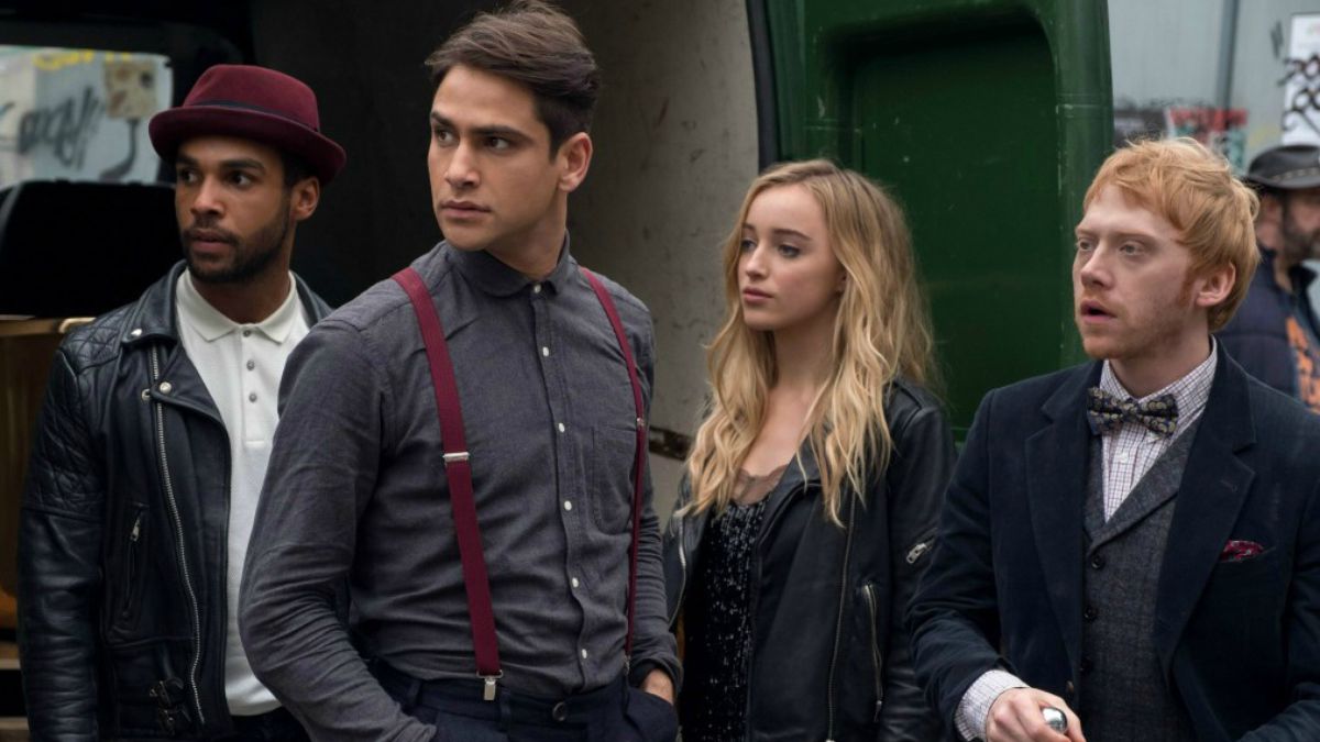 JuttaFreudig's tweet photo. @CeeSnipes Enjoy #Snatch #SnatchTV season 1 and season 2 😍 #RupertGrint #LukePasqualino #PhoebeDynevor #LucienLaviscount #TamerHassan https://t.co/yDtKxj4XhA