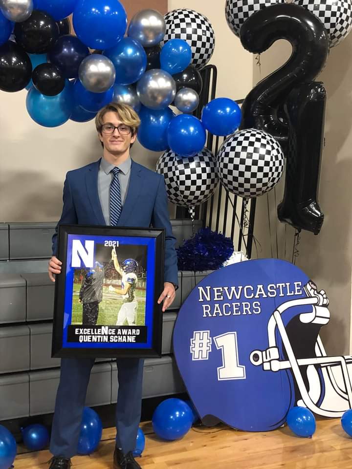 With my senior season officially over, I'm proud to have been a part of such a wonderful program.

My senior year highlights⬇️
hudl.com/athlete/111134…