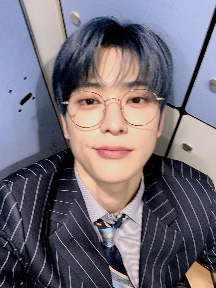 njmcatw's tweet photo. -Linhais mais icônicas da carreira de Jung Jaehyun, a thread https://t.co/Rfh6IfJsAb