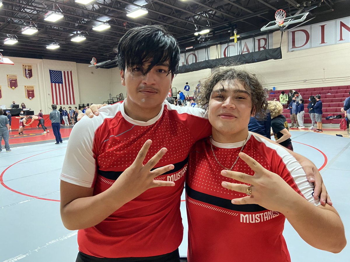 GMHSWrestling's tweet photo. Alex Rios &amp; Gio Castaneda-solis finish in 4th place. Hard fought matches &amp; gritty wrestling tonight by these 2 seniors. #fccps #bettertogether https://t.co/mHrm7DEqHX