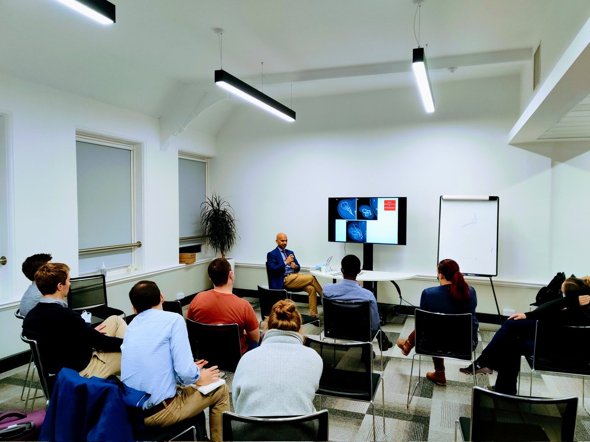 bbiorth's tweet image. Proximal humerus fractures talk by @SpOrthopod #BBiOrth
#shoulders