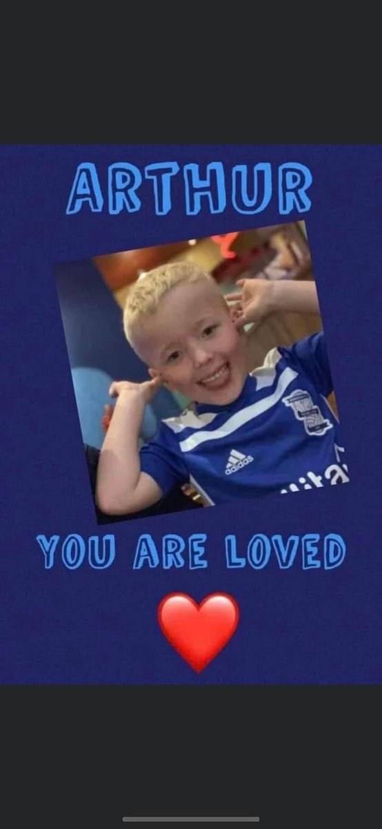In the 6th minute of games today fans showed compassion for little Arthur Labinjo-Hughes. It would be a great act if grassroots teams unite together and hold a minutes applause before all kick offs tomorrow for a young innocent little boy who left us far too soon.  💙❤️