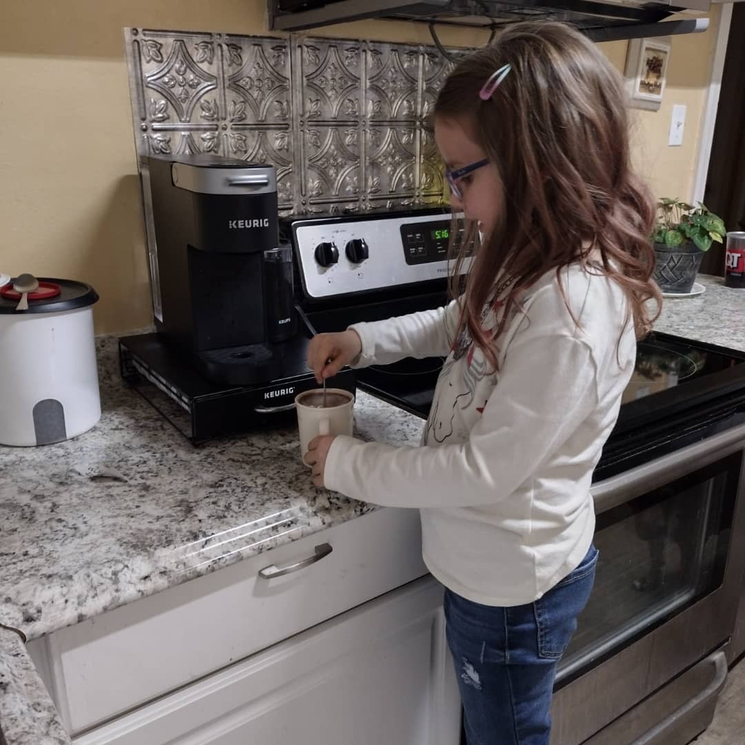 GinaSnider13's tweet photo. My grandkids came and Letty is making hot chocolate https://t.co/tTNFIk2PqJ