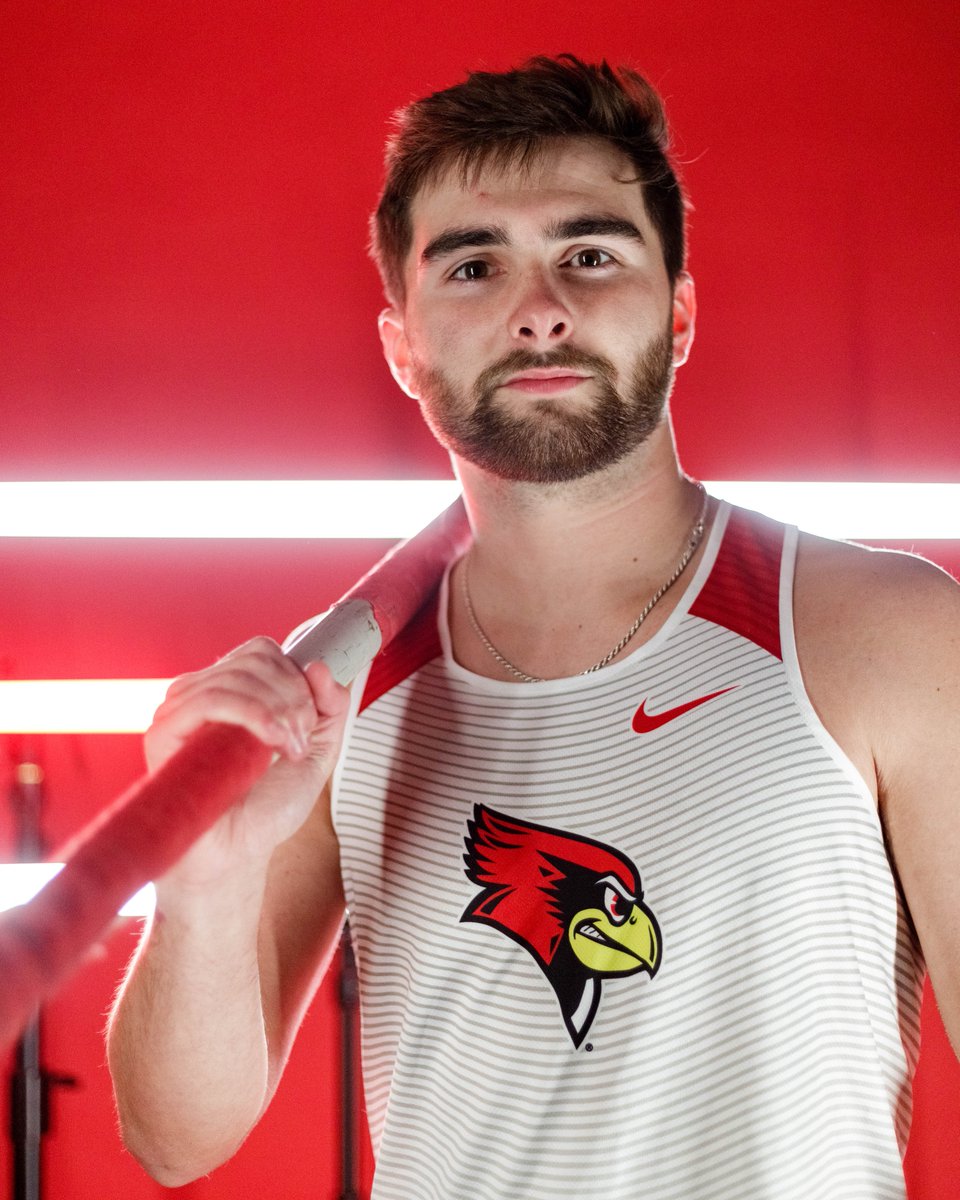 RedbirdTFXC's tweet photo. 𝙁𝙄𝙍𝙎𝙏 𝙋𝙇𝘼𝘾𝙀 🏅

@ryanashenbremer takes the dub in the pole vault with a clearance of 4.75m. 

#redbirdTFXC | #WeAreOne https://t.co/i5EXqtoXvi