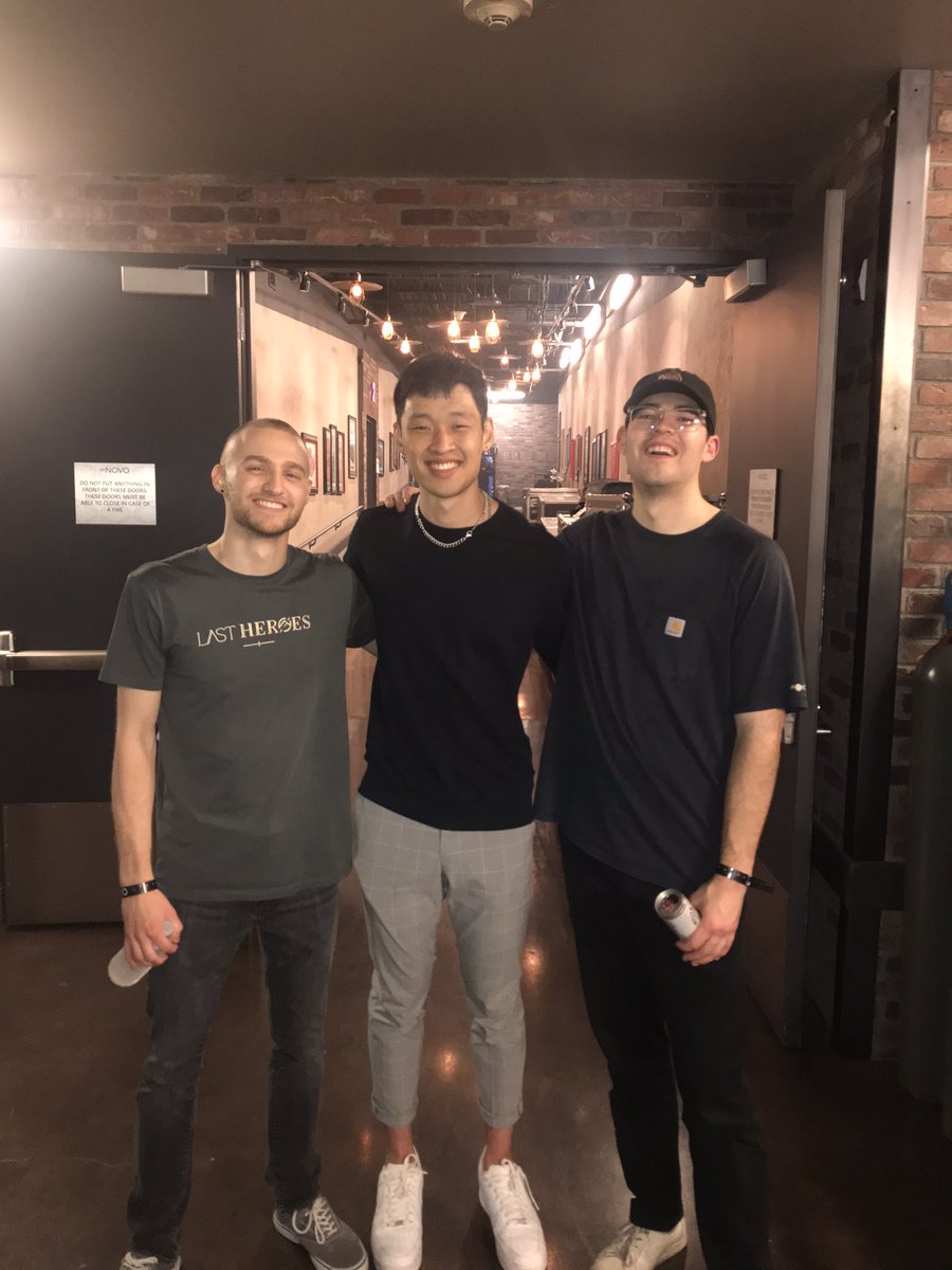 words literally cannot explain how inspiring last night was 

@iamdabinlee <a href="/SlanderOfficial/">SLANDER</a> <a href="/IAMLIONE/">LIONE✨</a> <a href="/LastHeroesmusic/">Last Heroes</a> i love you all so much 😭❤️