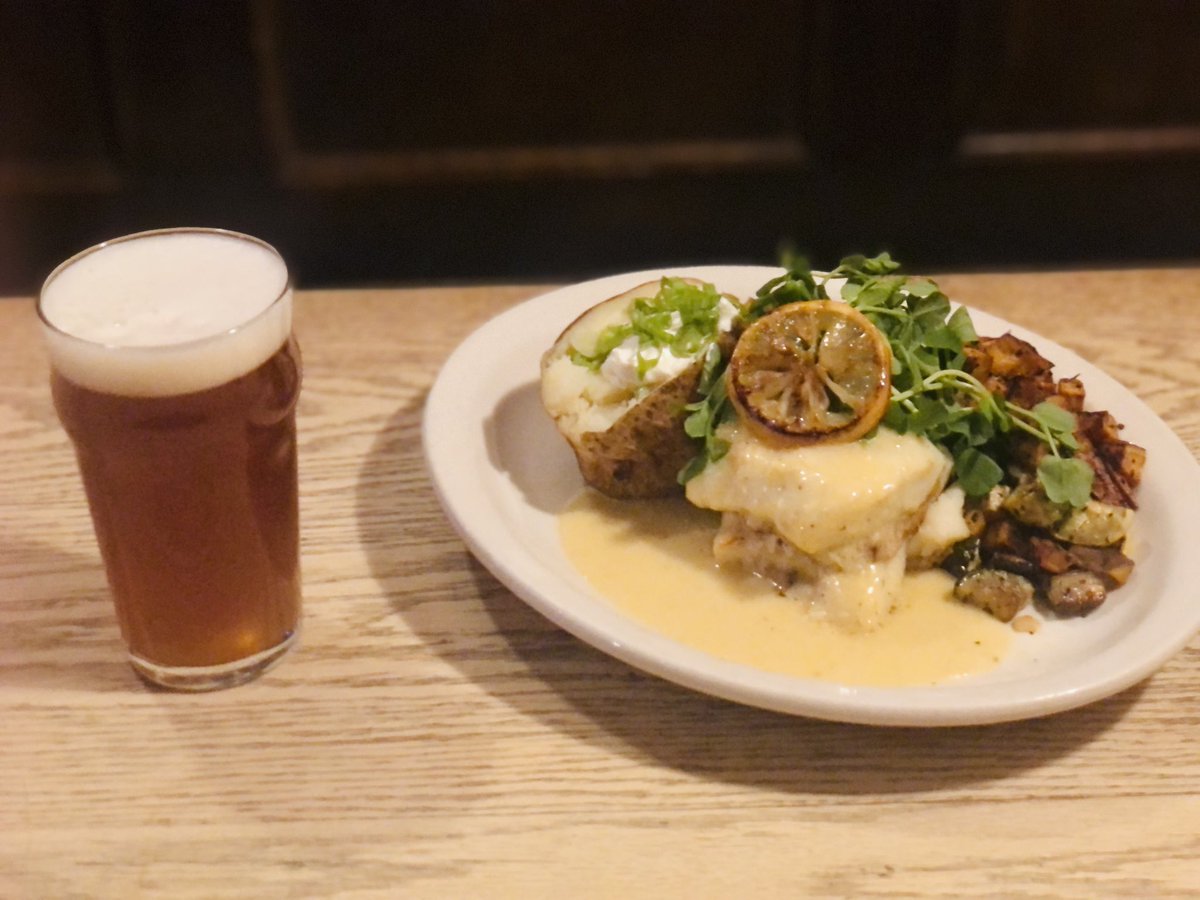 Offshore is serving dinner tonight until 9pm.  Check out our baked stuffed cod special with baked potato, roasted veggies, and a baked potato #oakbluffs #marthasvineyard #restaurant #brewery #dinnerspecial #fireplace