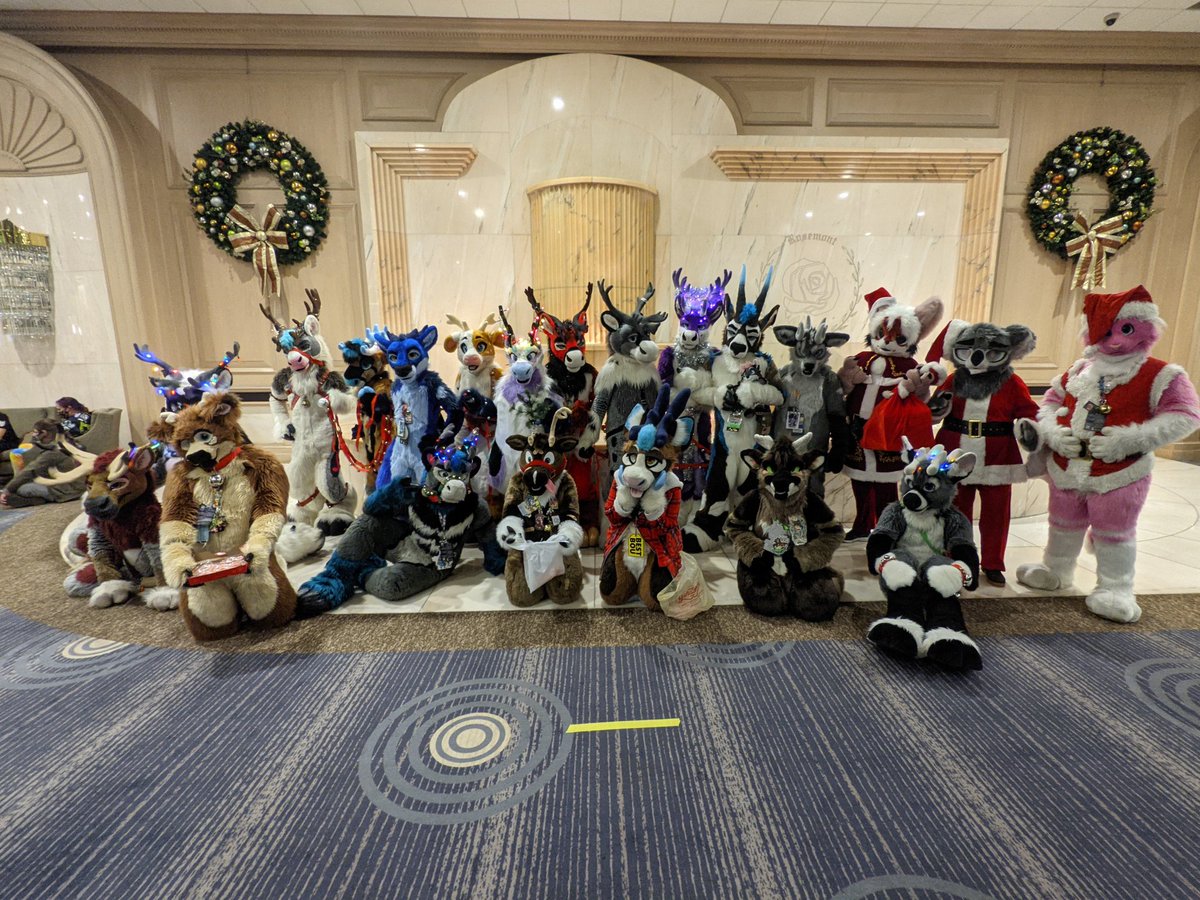 NunavutTuktu's tweet photo. Thanks to the additional hoofers and Santas in the #MFF2021 Holiday Parade! 

If I missed anybody please let me know! I didn't get all your Twitters. https://t.co/LlG8XnwVhU