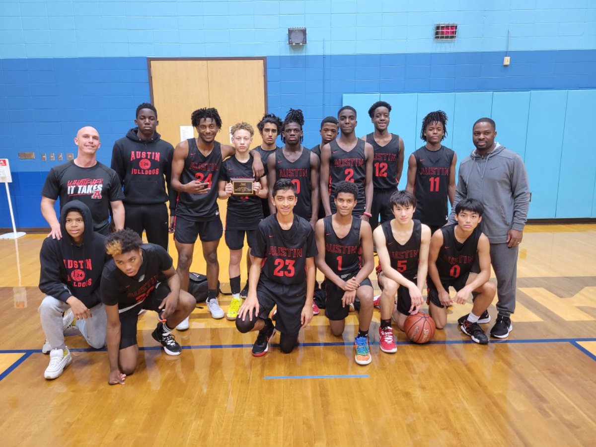 Very proud of our JV Team for finishing 2nd in the <a href="/Alief_Athletics/">Alief ISD Athletics</a> JV tournament.  #chinup DAWG NATION IS PROUD!
<a href="/FBISDAthletics/">Fort Bend ISD Athletics</a> <a href="/SFAHS_Bulldogs/">Austin High School</a> <a href="/AHSBulldogs/">AHS Bulldog Athletics</a> 
One for the trophy case. <a href="/CoachJWomack/">Coach Jonathan Womack</a>