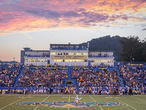 After talking to @HarrisBivinMSU I am blessed and excited to announce that I have received my first Division 1 offer from Morehead State! <a href="/CoachStrobel/">Andrew Strobel</a> <a href="/ButlerGrizzlyFB/">BUCO Football</a> @BUCO_TINSKI
