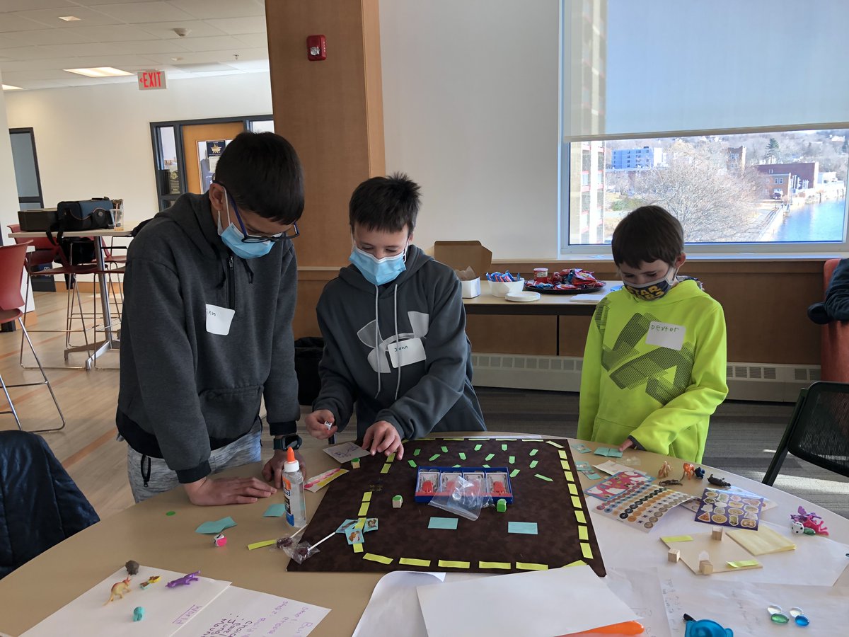 ihub_uml's tweet photo. We hosted our first Family Game Design Day today at iHub Haverhill and it was a blast! So fun to watch children brainstorm and create their own games! Thanks to @difference_UML co-ops for helping out and Haverhill BGC and YMCA #innovation #fun #gamedesign #play #learn https://t.co/ytKDwjYKvd