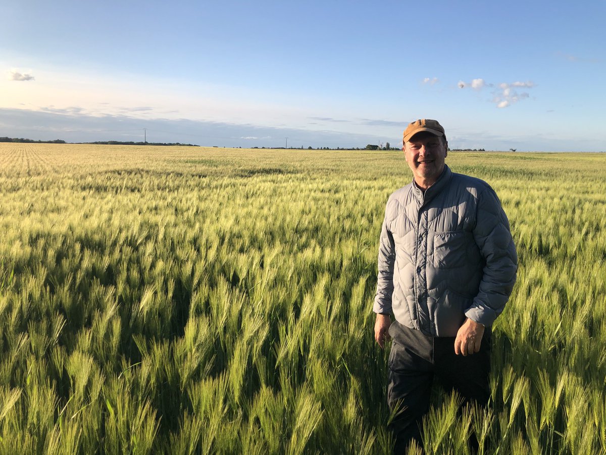 Gustavogrobo's tweet photo. Soy @gustavogrobo Ingeniero agrónomo, hijo y nieto de agricultores,empresario.  Orgulloso de lo logrado y aprendido. Comprometido con el desarrollo sustentable e inclusivo. 
#BastaDeMiedos https://t.co/luChbZL6UY