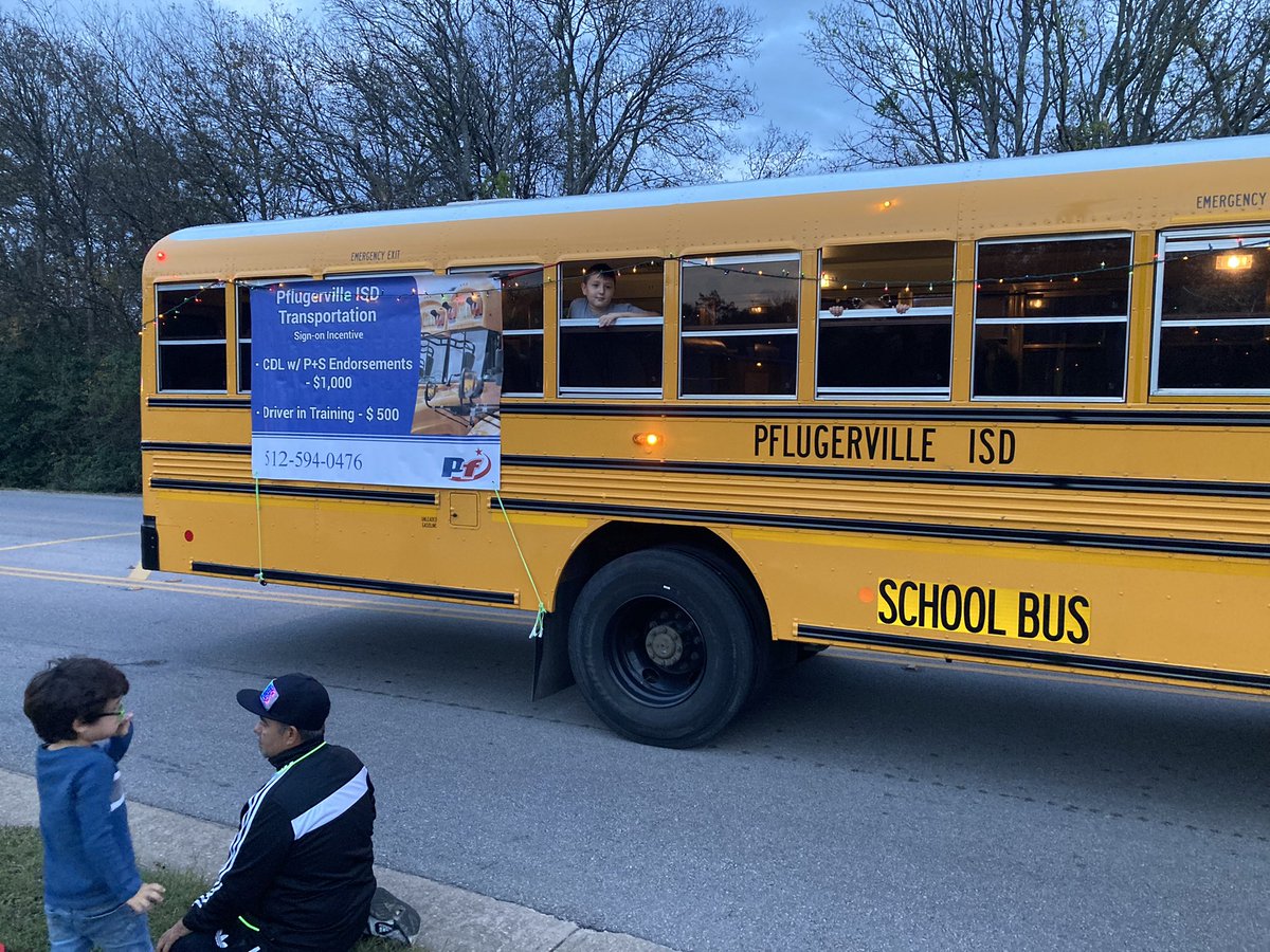 PfISDHR's tweet photo. PfISD HR sharing wonderful district employment opportunity information during the 2021 Pfestival of Lights Parade! Happy Holidays! #liveworklocal #herewearepfamily @pfisd @PflugervilleTX https://t.co/1R3ARvmri9