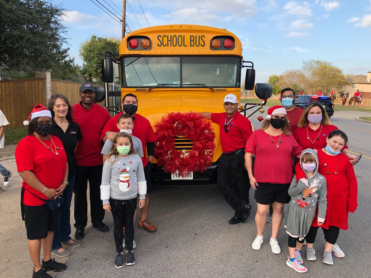 PfISDHR's tweet photo. PfISD HR sharing wonderful district employment opportunity information during the 2021 Pfestival of Lights Parade! Happy Holidays! #liveworklocal #herewearepfamily @pfisd @PflugervilleTX https://t.co/1R3ARvmri9