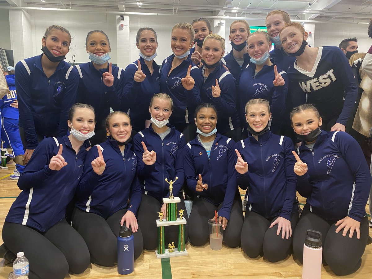 LSwestsidegirls's tweet image. it felt SO good to compete in person with a full audience again 😍 we placed first in pom at the lindbergh invitational. two days off then back to work for next week’s competition! 💙🤍
