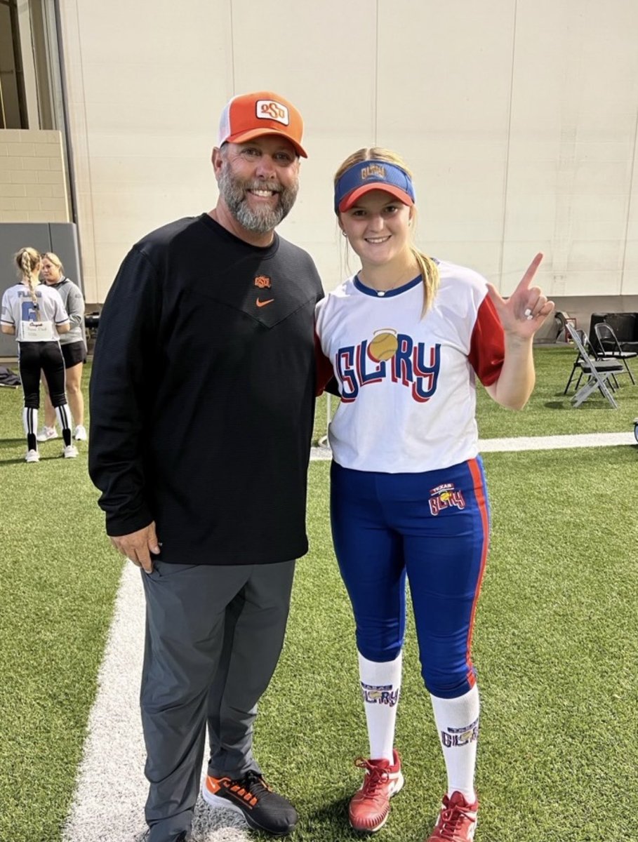 sadiebeck2024's tweet photo. Thank you @OSUcoachG @J_Cottrill_ and the whole OSU softball staff for putting on a great camp with lots of instruction as always! Looking forward to seeing you guys again soon! Go pokes!🤠 https://t.co/MgMioJCZc6