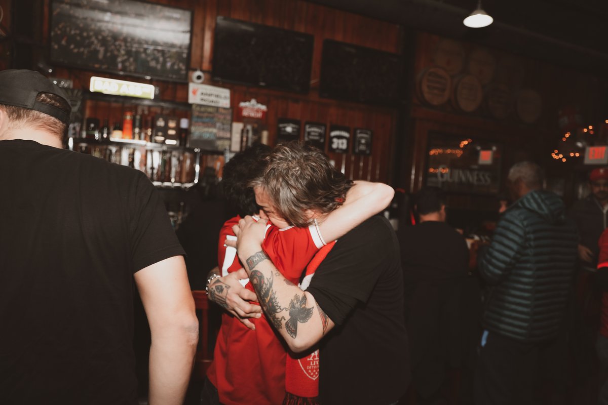 OLSCDetroit's tweet image. And for one brief hour, we were top of the league... 

A stressful match, to be sure, but a win is a win!! Pure class from Origi as always. Good to see some new faces in the crowd again today as well! 

#olscdetroit #detroitolsc #ynwa #lfcdetroit #lfc #WOLLIV