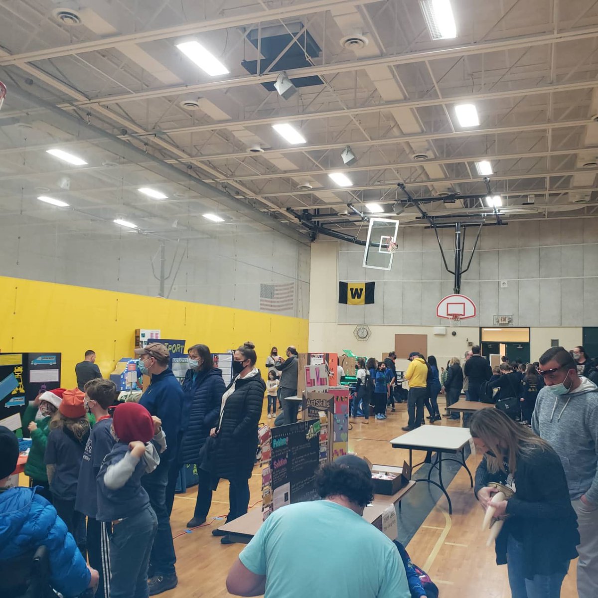 Wavo_Robotics's tweet image. Amazing day at Waverly East Intermediate School!! FIRST LEGO League teams competed today. Thank you to all the teams, friends, families and volunteers that made today possible. 
#firstlegoleague
#elementaryrobotics
#robotics
#family 
#friends