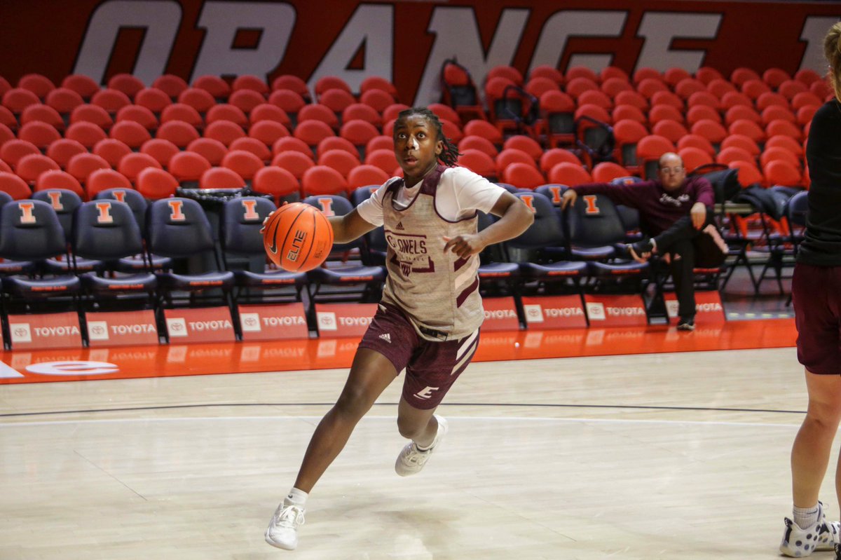 EKUWBB's tweet photo. Prep work in Champaign. #ExpectToWin #WAWG https://t.co/uIbU189dRW