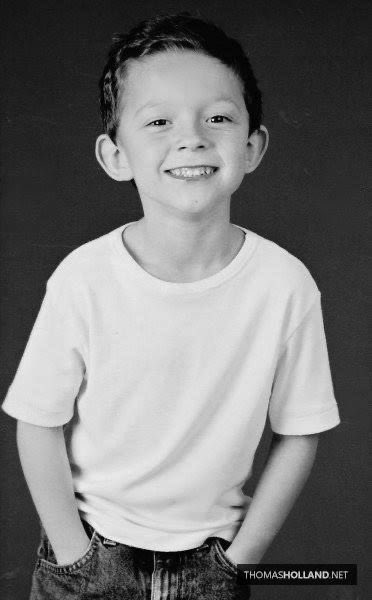 xnoirsffx's tweet photo. Baby Tom<3 his the cutest thing that ever happened to this world.💓 #TomHolland https://t.co/mmNnnDu4in