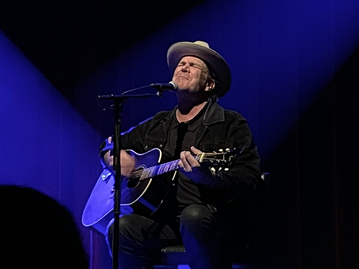 bigdock's tweet image. Got some good news &amp;amp; not so good news from my doctors this week, so 2 nights with @JackIngram was just what I need to clear my head! I love this man! 
#jackingram #kesslertheater #dallas #texas #KOKO